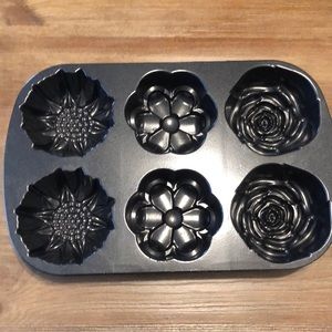 Nordic Ware Banquet Pan